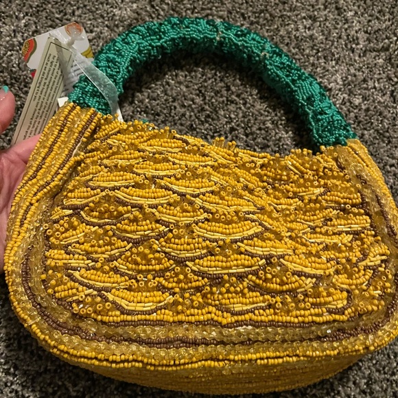 Pineapple beaded bag - Picture 4 of 6